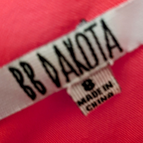 💥SALE💥 BB Dakota Red Dress  Sz.8 Sleeveless Fit and Flare - Picture 9 of 9